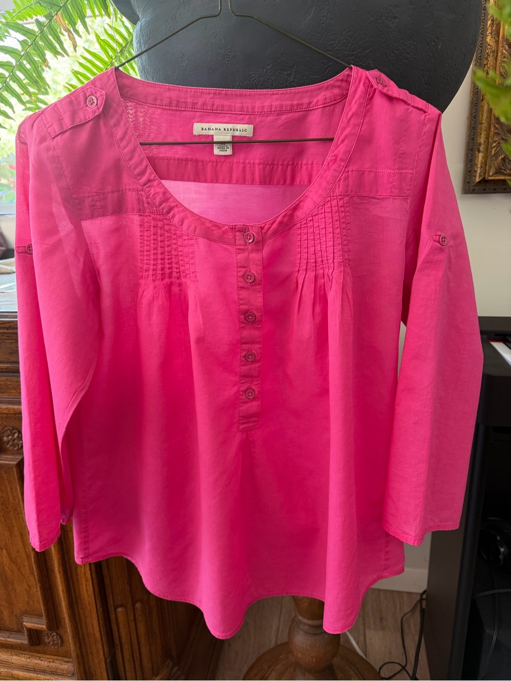 Banana Republic Hot Pink Pintuck Button-Front Blouse